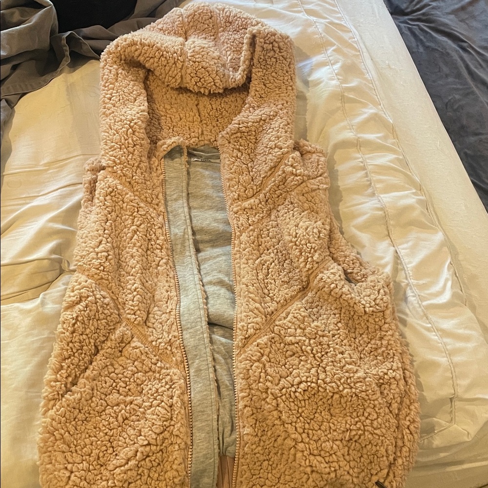 Prana Tan and Gray Sherpa Vest